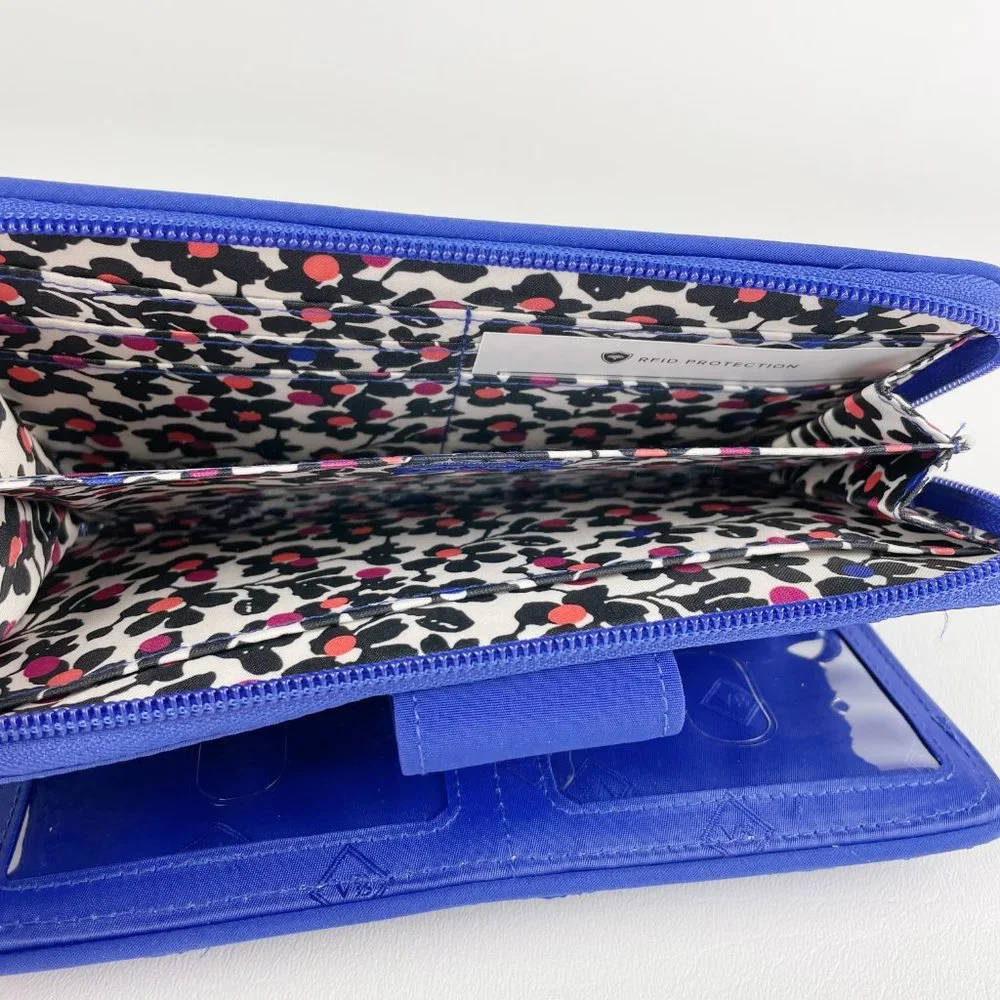 Vera Bradley Turnlock Wallet Gage Blue - Picture 5 of 6